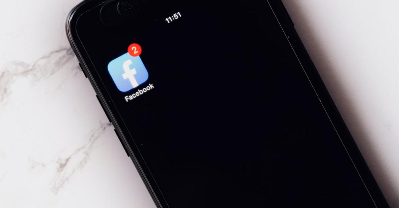 Jak skontaktować się z Facebookiem – formularz, email, telefon i centrum pomocy (2026)