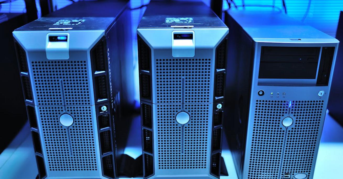 Kolokacja serwerów – co to jest, ile kosztuje i kiedy wybrać zamiast hostingu