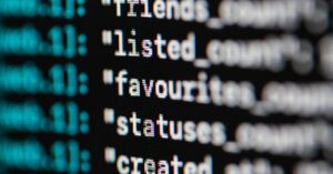 SQL – co to jest, jak działa i podstawy zapytań do baz danych