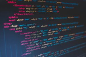 Kod źródłowy na ekranie — udostępnianie snippetów przez Pastebin