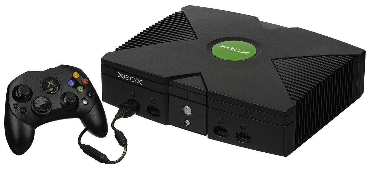 Konsola Xbox z kontrolerem