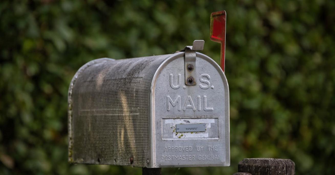 Alias pocztowy – co to jest, jak go utworzyć i kiedy używać zamiast osobnej skrzynki