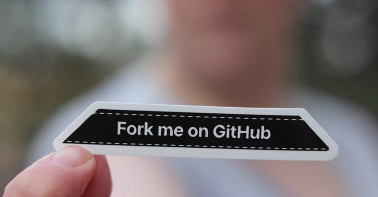 GitHub – co to jest, jak zacząć i dlaczego każdy programista go potrzebuje