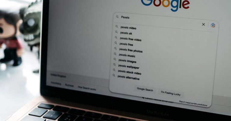 Jak sprawdzić i wyczyścić historię przeglądania w Chrome, Edge, Firefox i Safari