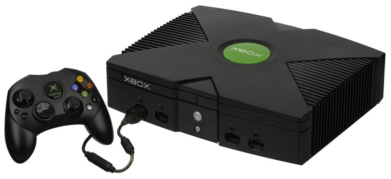 Konsola Xbox z kontrolerem